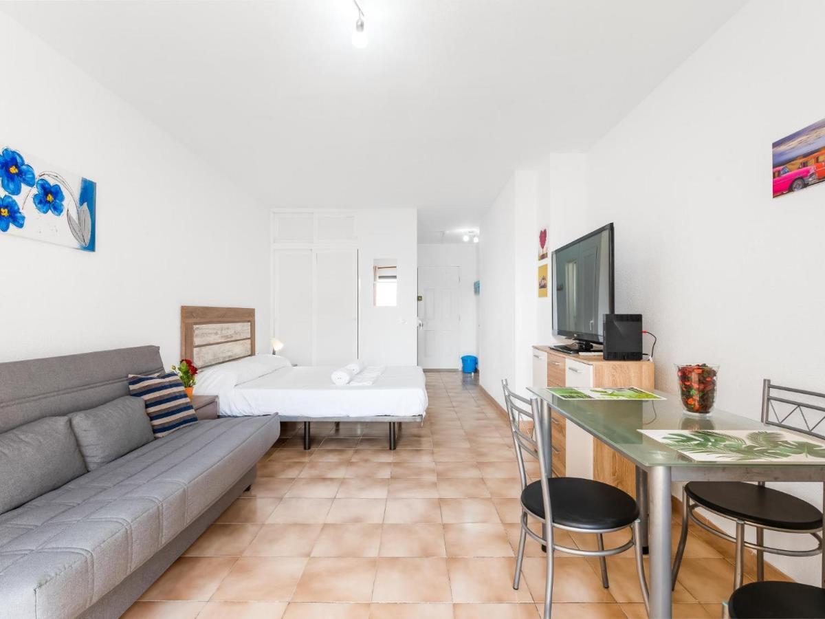 Apartment 651 Bright Establishment, Heated Pool And Wi Fi