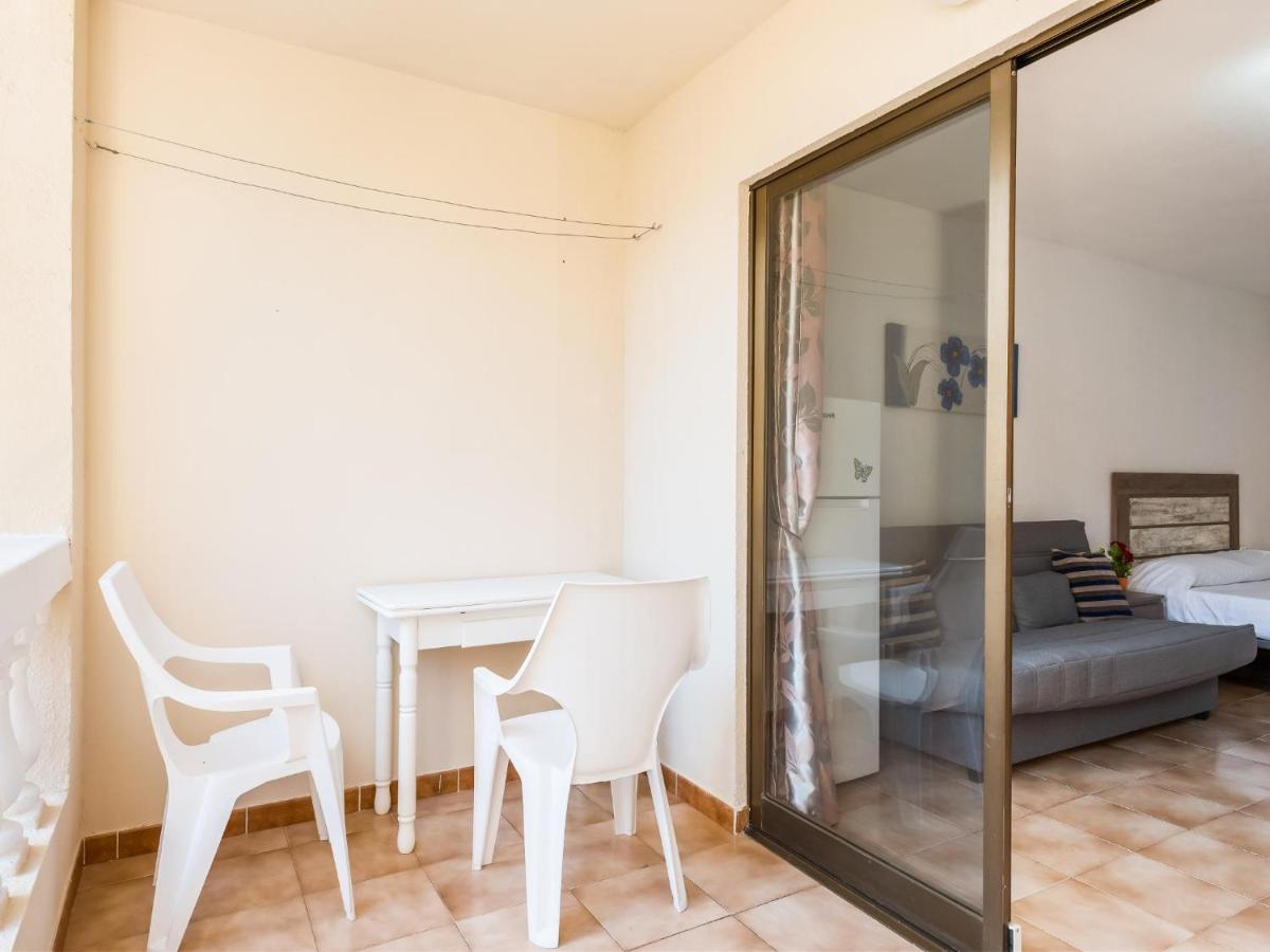 651 Bright Establishment, Heated Pool And Wi Fi * Los Cristianos (Tenerife)