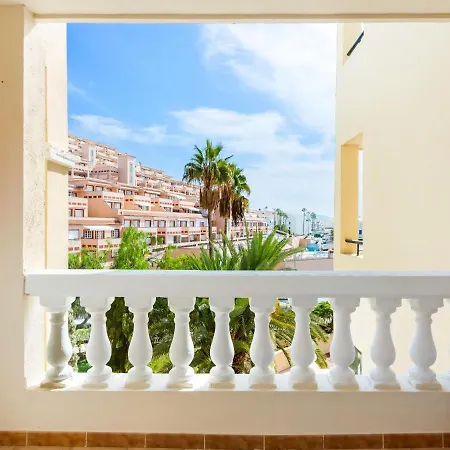 Appartamento 651 Bright Establishment, Heated Pool And Wi Fi Los Cristianos  Esterno foto